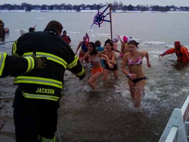 polarplunge4_kuznits.jpg